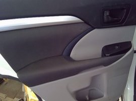 2014 TOYOTA HIGHLANDER WHITE LE 3.5L AT AWD.  Z24869